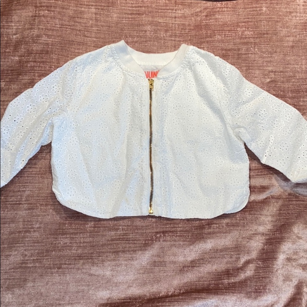 Detailed jacket